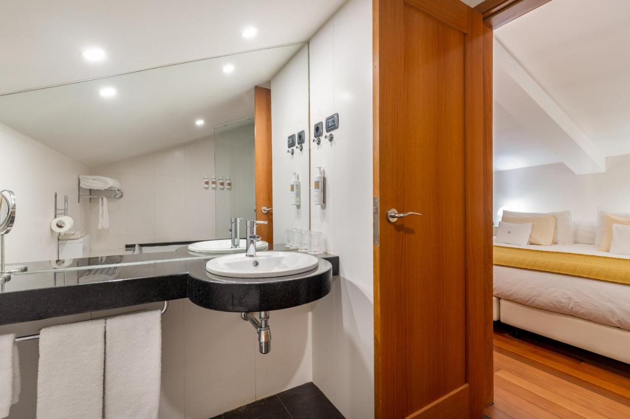Casas Da Lapa, Nature & Spa Hotel Seia Luaran gambar