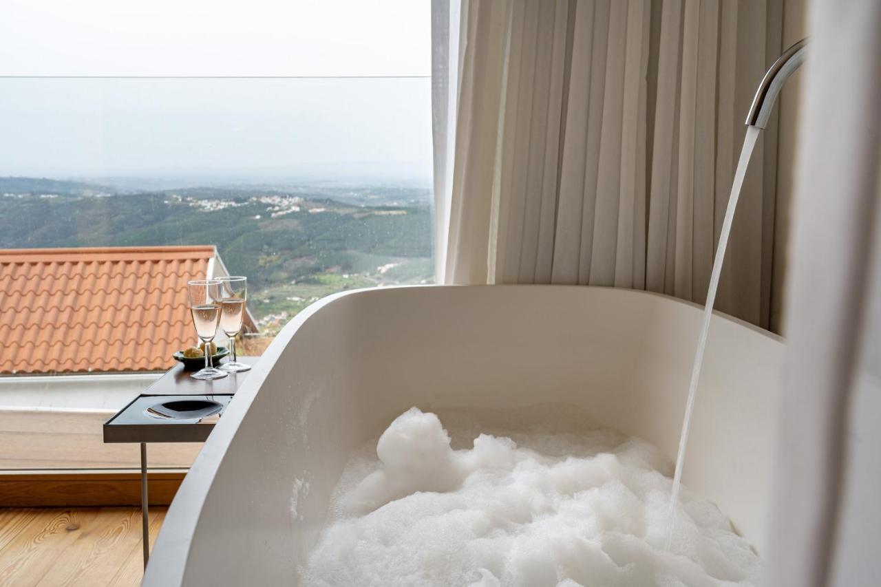 Casas Da Lapa, Nature & Spa Hotel Seia Luaran gambar